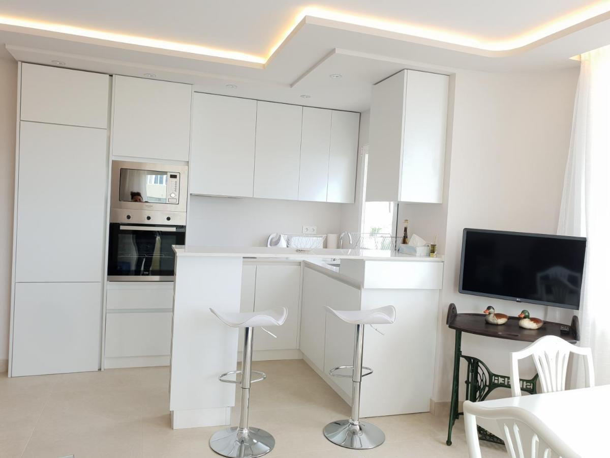 Fantastic Apartment In Front Of The Sea & Marina Estepona Exterior foto