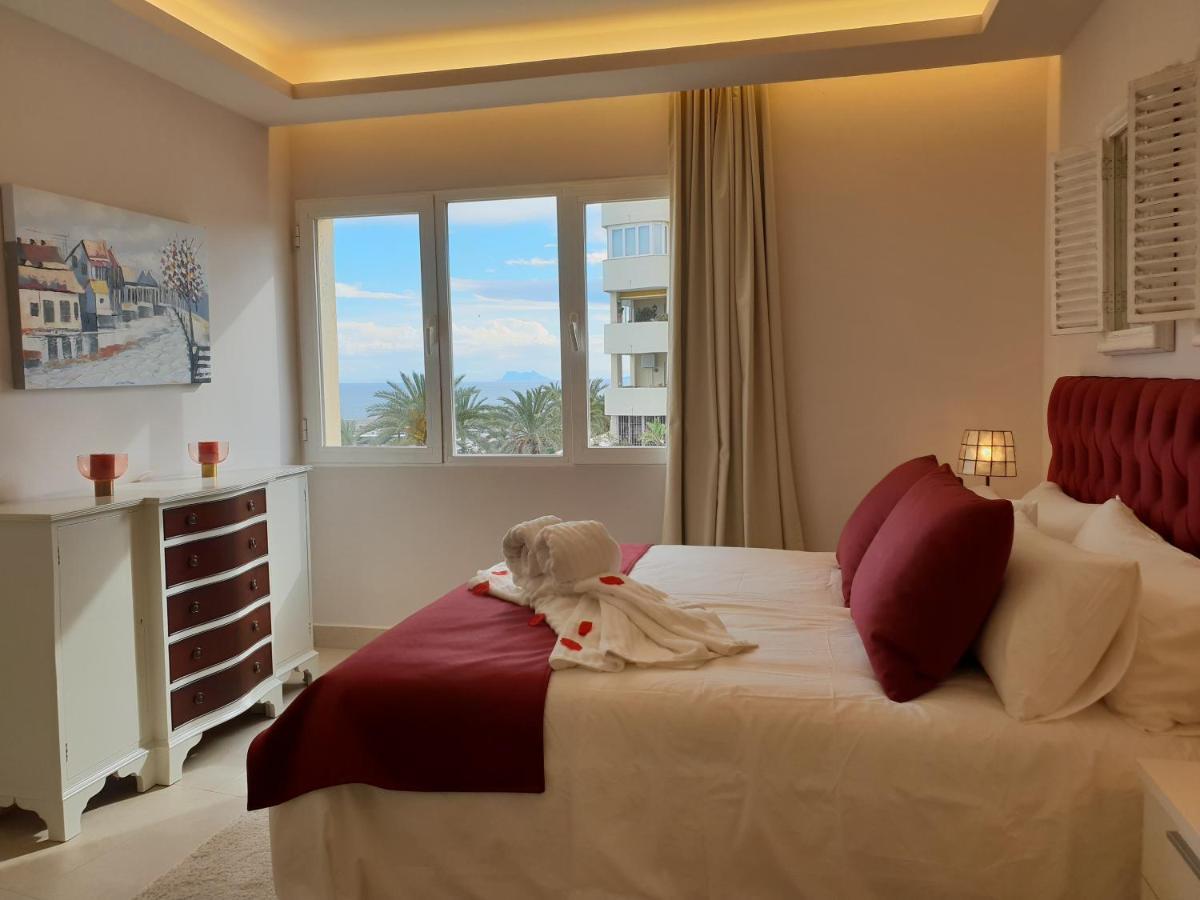 Fantastic Apartment In Front Of The Sea & Marina Estepona Exterior foto
