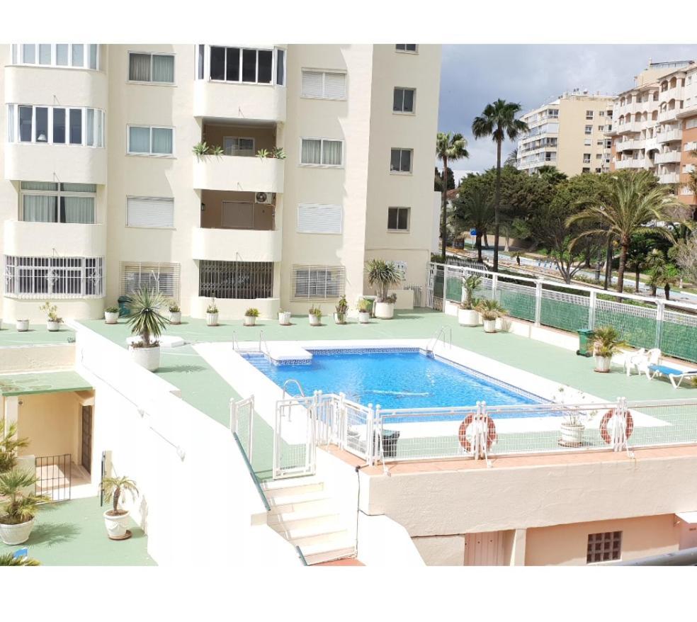 Fantastic Apartment In Front Of The Sea & Marina Estepona Exterior foto