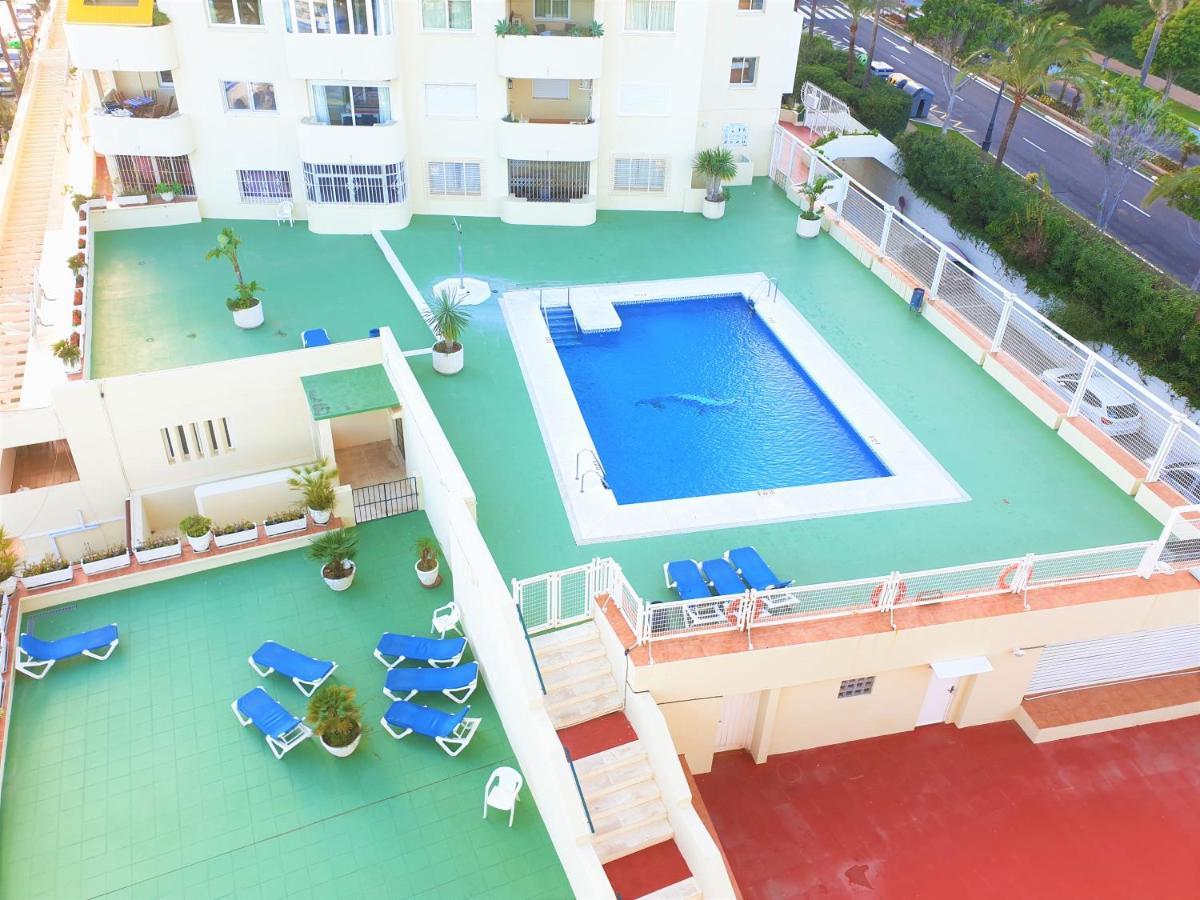 Fantastic Apartment In Front Of The Sea & Marina Estepona Exterior foto